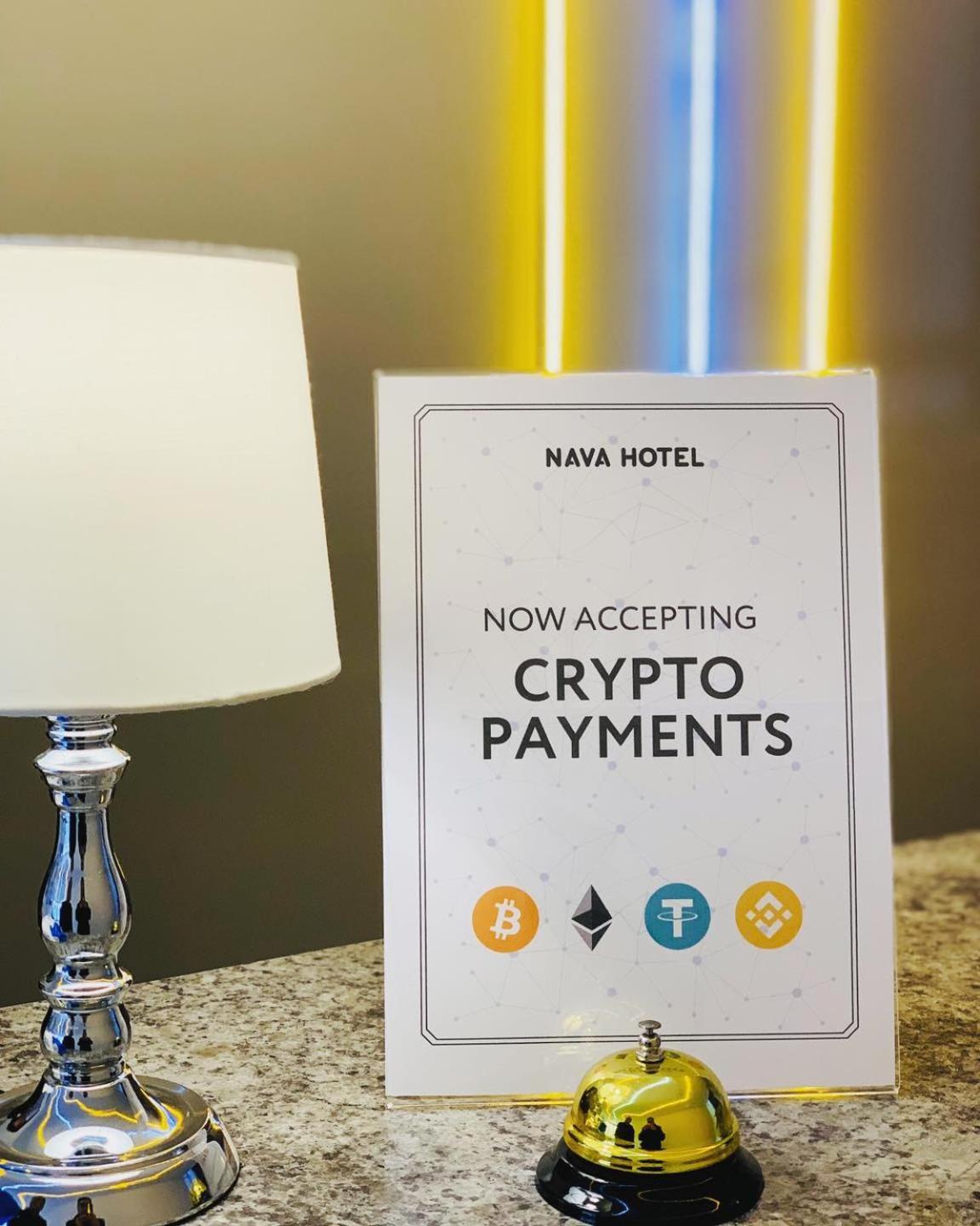 Nava Hotel Ереван Екстериор снимка