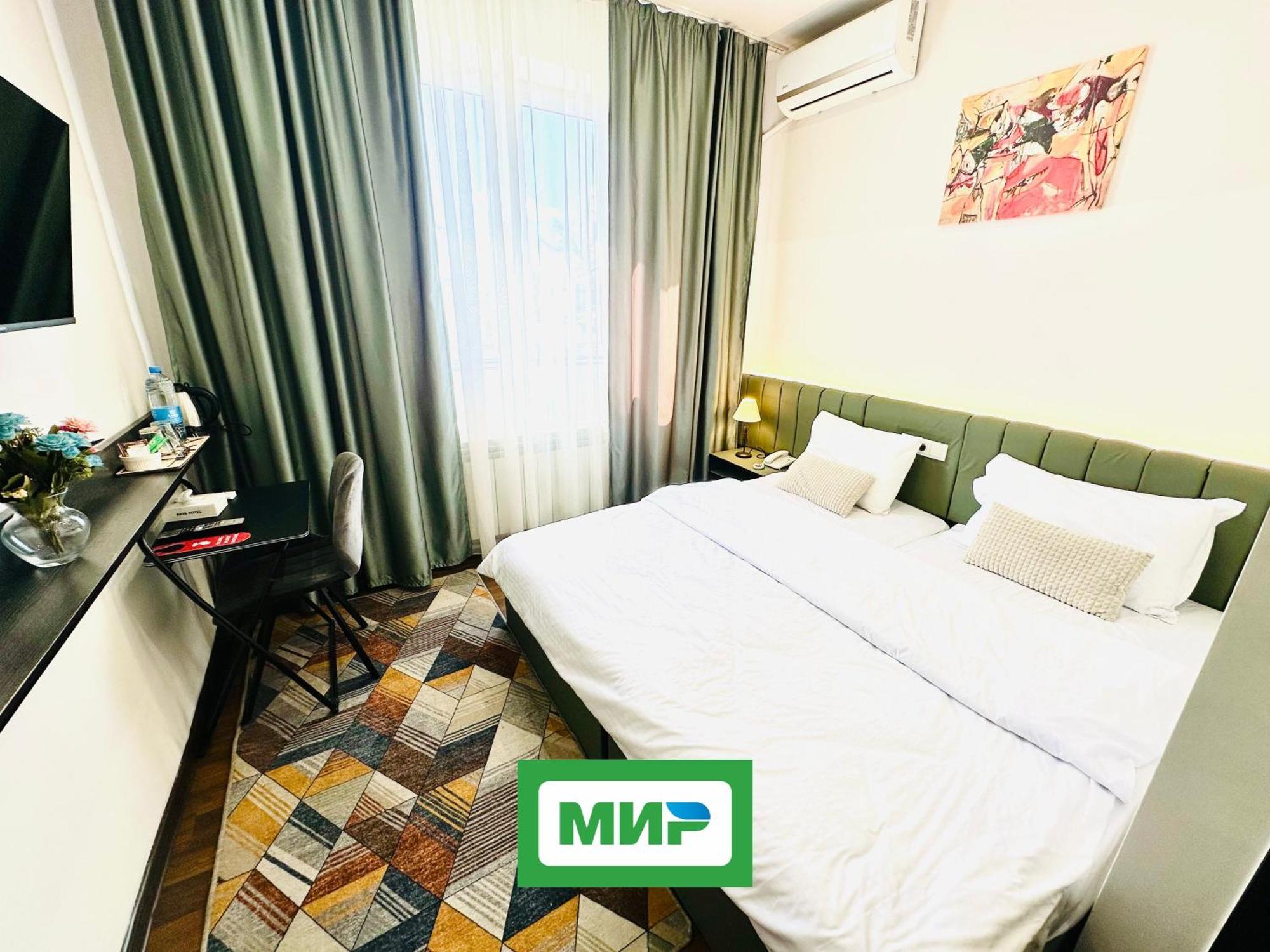 Nava Hotel Ереван Екстериор снимка